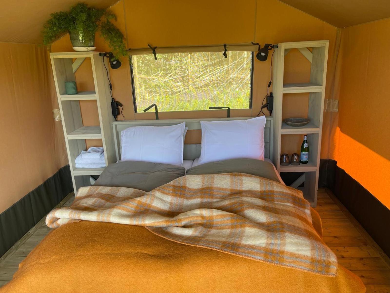 Camping Zee Van Tijd ホルウェルト エクステリア 写真
